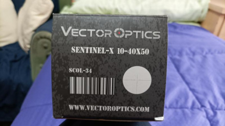 Vendo visor vector óptics de 10-40x50 retícula punto dog tuvo de 30 retícula super fina está nuevo a estrenar 01