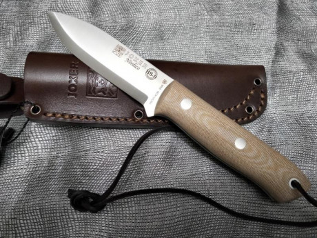 Vendo joker nórdico BS9 nuevo en impecable estado. Cachas micarta marrón con separadores negros. Esta 02