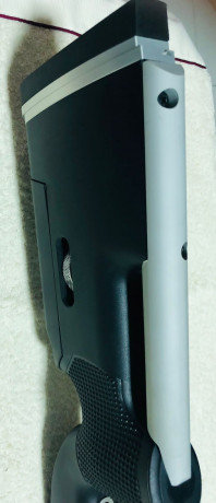 Un amigo me ha pedido que le ponga a la venta unas cosillas.
Esta es una de ellas.

SABATTI TACTICAL SYN 01