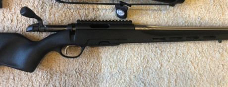 Hola un amigo me ha pedido que le ponga este anuncio , vende un Steyr Mannlicher Provarmint del calibre 01