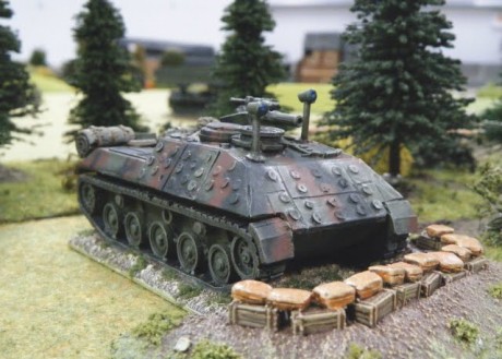 Abro este hilo ya que no puedo trasladar el de maquetas en conversación general, y porque pretendía dar 160