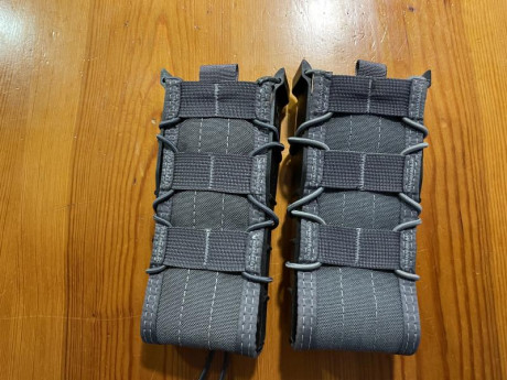 Vendo 2 portacargadores rápidos para escopeta
Nuevos y perfectos para IPSC  escopeta semi.
50 € cada uno 12