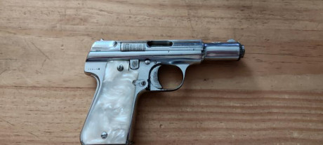 Buenas a todos, pues que por exceso de armas tengo que liquidar esta, una astra 3000 en calibre7.65. esta 02