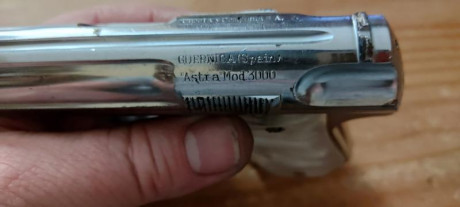 Buenas a todos, pues que por exceso de armas tengo que liquidar esta, una astra 3000 en calibre7.65. esta 12