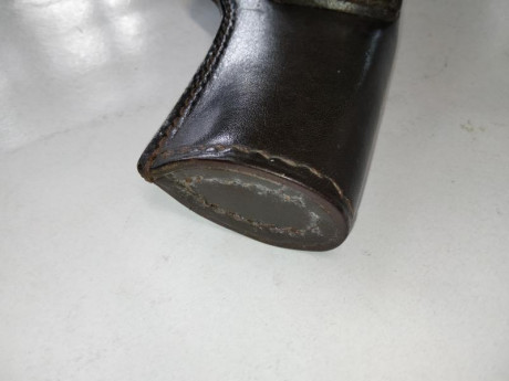 Hola, pongo este anuncio para ir quitandome fundas de pistola repetidas, tanto replicas como originales 140