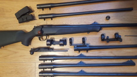 Cambio Escopeta Merkel 2002E y Rifle Blaser R8 por Suzuki Jimmy.
Este es el material:
.Escopeta Merkel 00