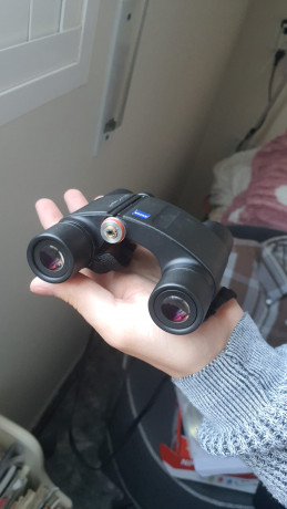 A ver si alguien me puede ayudar a encontrar una pieza (ruleta de enfoque,  no sé si es correcto) de este 01