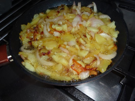 Hoy para comer acelgas hervidas y chuletón de vaca gallega vieja con seis semanas de maduración en cámara 90