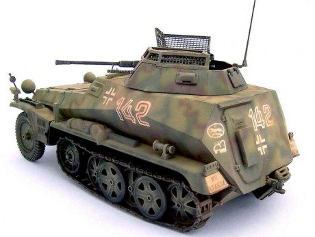 Abro este hilo ya que no puedo trasladar el de maquetas en conversación general, y porque pretendía dar 31