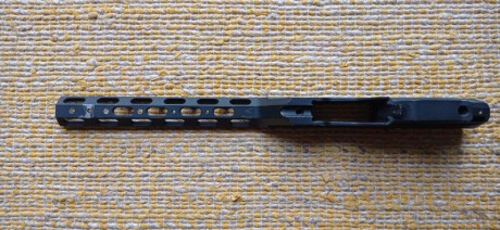 Se vende este chasis MDT LSS-XL + CULATA SRS CON ADAPTADOR Y EMPUÑADURA anatómica ERGO, es para Remington 12