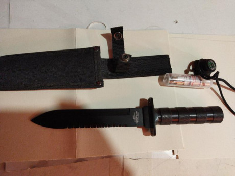 Cuchillo nuevo de supervivencia
30€
Envío incluido en la península 01