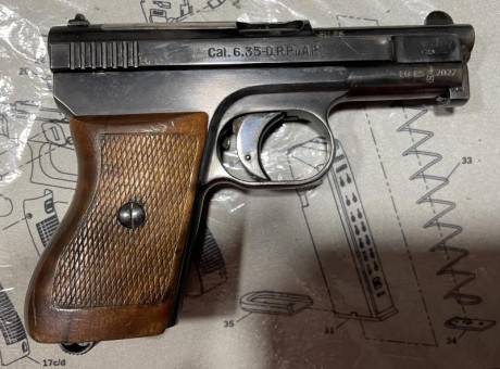 En venta pistola Mauser modelo 1910/34 en calibre 6,35. En su funda. Inutilizada con el nuevo BOPE EU. 01