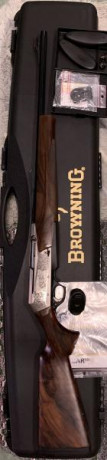 Pongo a la venta Browning Mk3 ,30/06.  Edición especial (500 unidades). Madera grado 5 nogal turko.  Riifle 01