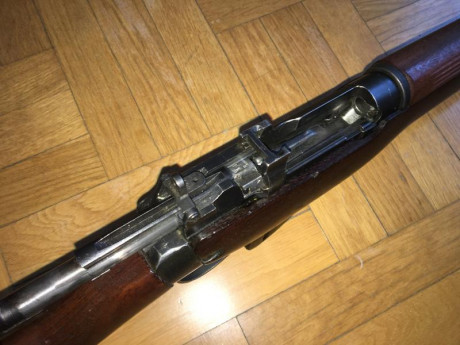 Fabricación canadiense, Long Branch de 1944.

El arma está en Burgos. PREFERIBLE entrega en mano.

Precio 12