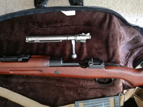 MAUSER DE CERROJO CALIBRE 0.308
MUY BUEN ESTADO DE CONSERVACION
LLEVA ACOPLADO UNA CARRILLERA EN PIEL 02