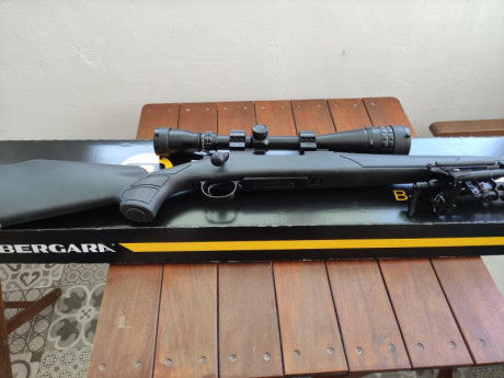 Excelente precisión. Se vende Bergara B14 practicamente nuevo.

Calibre 6,5x55

Rifle muy preciso

Precio 00