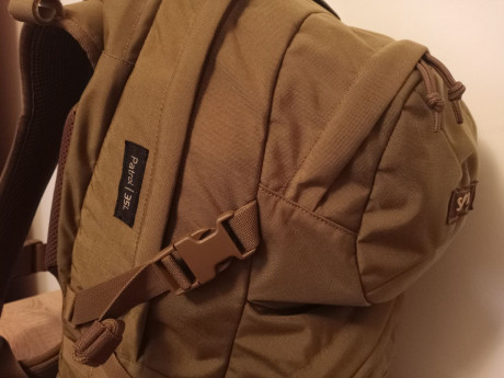 Vendo mochila militar de fabricacion Israeli Patrol 35L Source, 150€ puesta en casa por mensajería, su 11