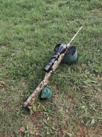 Vendo conjunto rifle Browning A-Bolt 300WSM y visor Leupold VX-L 4.5-14x56 por falta de uso. El rifle 12