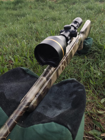Vendo conjunto rifle Browning A-Bolt 300WSM y visor Leupold VX-L 4.5-14x56 por falta de uso. El rifle 11