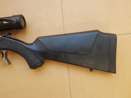 Vendo Bergara Apex cal. 222R con rosca homologada usado solo 4 veces, el visor es un Tasco japones que 10