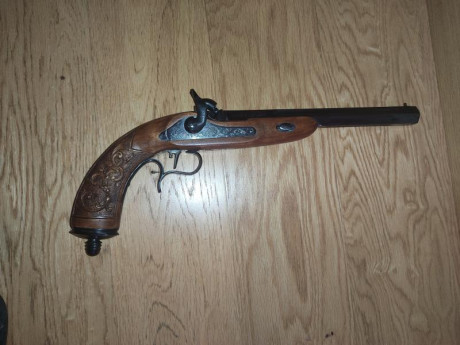:sniper Vendo esta joyita. Usada 3 veces. Con todo lo necesario para tirar. Pistola arsa imperio 45.  02