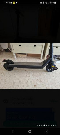 Vendo patinete eléctrico nuevo solo estrenado en Navidad por ser muy      grande.      
Precio:350 eur. 00