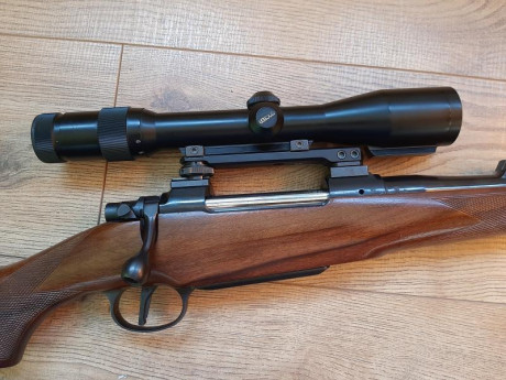 Buenas a todos,
Pongo a la venta este equipo compuesto por:
Rifle de cerrojo marca BRNO, modelo ZKK 602 11