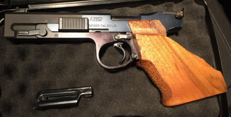 Vendo cargadores Hammerli del calibre 22 nuevos.
Desconozco el modelo ya que fue un pedido de hace años 10