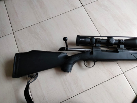 Pues eso, se vende este bergara b14 en calibre 300 con visor incluido y puesto a tiro.
Sin salir al monte, 01