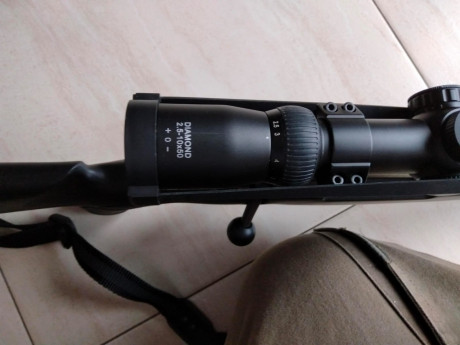 Pues eso, se vende este bergara b14 en calibre 300 con visor incluido y puesto a tiro.
Sin salir al monte, 11