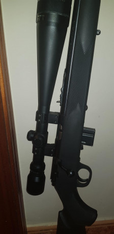 Hola Marlin con poco uso por 595€ Está en Madrid 
Incluye visor y un cargador
El calibre es una buena 01