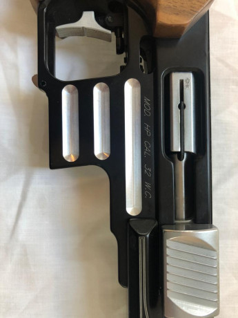 Vendo pistola marca Pardini Mod. Hp Cal 32 WC con muy poco uso. Precio 700€ Teléfono 600580504 Joaquín 00
