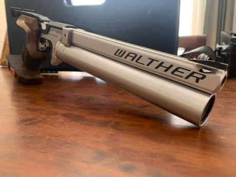Vendo Walther LP400 4,5 por parar un tiempo en esta aficion. En muy buenas condiciones. Si se quiere más 00