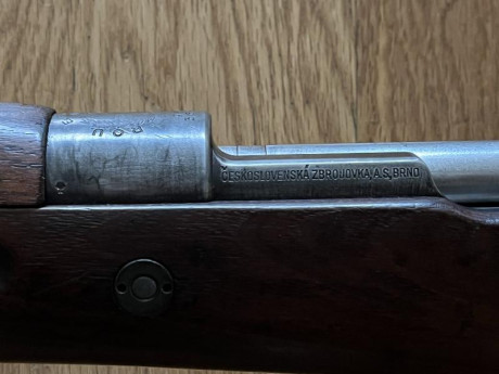 Vendo Mauser 7x57 Fabricado en BRNO para ejército Uruguayo. Tiene unos 100 años. Funciona bien. Guiado 11