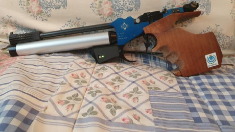 Hola vendo pistola de Aire MATCH GUNS MG HYBRIDA esta impecable,tiene poco uso con dos botellas,sus herramientas 01