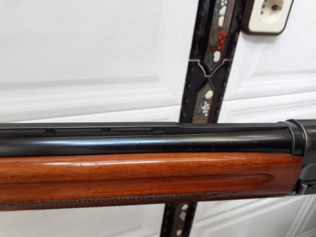 Vendo escopeta calibre 20 Browning Auto 5 en buen estado, con choque 2 estrellas belgas que equivale a 02
