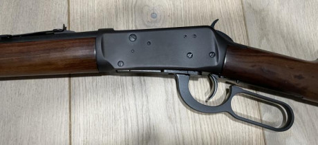 En venta Winchester 1894 en calibre 30-30, fabricado en 1980. Estrías en espejo y estado de madera muy 11