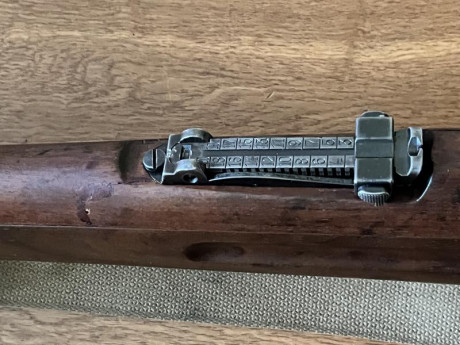 Vendo Mauser 7x57 Fabricado en BRNO para ejército Uruguayo. Tiene unos 100 años. Funciona bien. Guiado 30