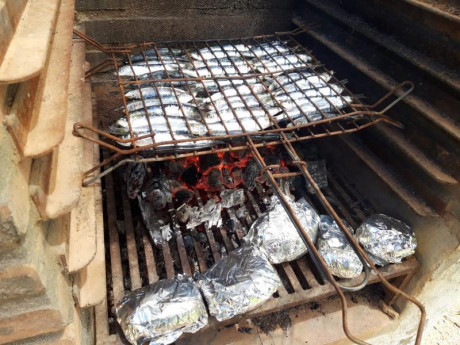 Hoy para comer acelgas hervidas y chuletón de vaca gallega vieja con seis semanas de maduración en cámara 110