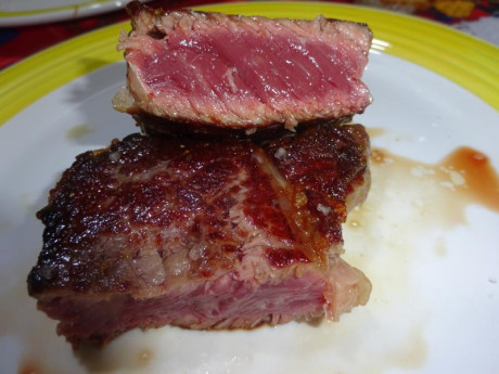 Hoy para comer acelgas hervidas y chuletón de vaca gallega vieja con seis semanas de maduración en cámara 162