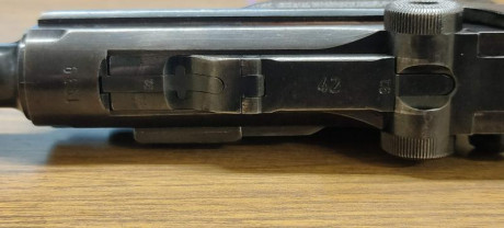 Buenos días, lo dicho, pongo a la venta mi Luger P08  Mauser codigo 42  numero de serie 2991 del 9mm, 30