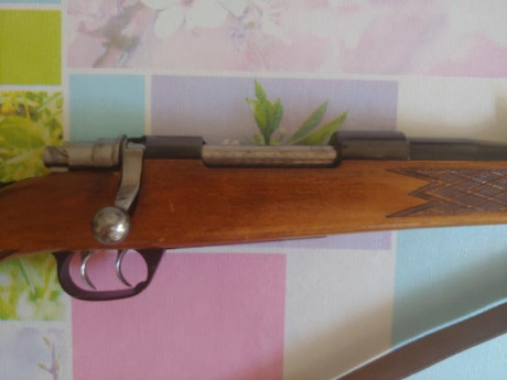 Vendo rifle Voere Stlf3, cartucho 8x68S, disparador con pelo( doble disparador el posterior es el tensor), 162