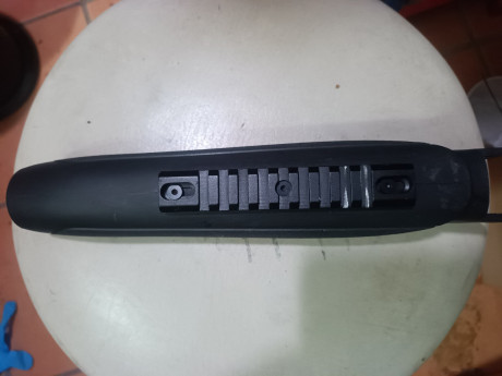Guardamanos sintético para rifles Remington con carril picatinny.
100+envío 00