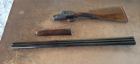 Un amigo vende esta paralela del calibre 12/70 con cañones de 70 cms, choque 3* en derecho y 1* en izquierdo. 31