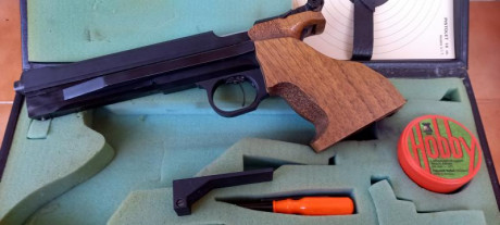 Hola , busco una pistola de estas o algo muy similar. 
Un saludo 12