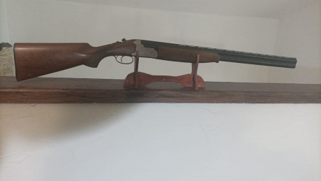 Vendo o cambio escopeta superpuesta Lamber. como nueva. no ha tirado cuatro cajas de cartuchos. exceso 41