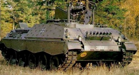 Abro este hilo ya que no puedo trasladar el de maquetas en conversación general, y porque pretendía dar 100