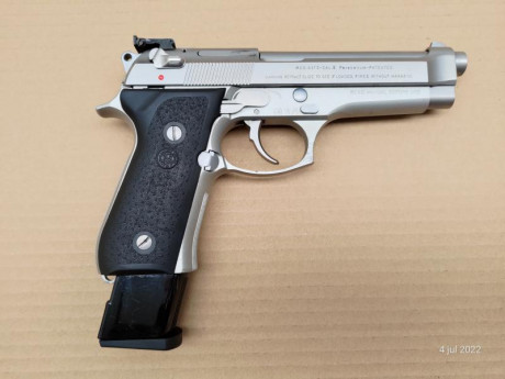 Vendo cargadores originales Beretta para 92FS, 92X y CX4 Storm. Nuevos a estrenar. De 18 y 20 cartuchos 01