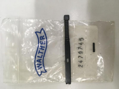 Buenas,pongo en venta esta aguja percutora de la  walther gsp/osp,es del modelo anterior ala walther con 00