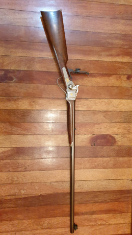Vendo Sharps Billys .45-70 Lujo 32".

1.- Madera de nogal seleccionada.
2.- Cañón pavonado en color 12